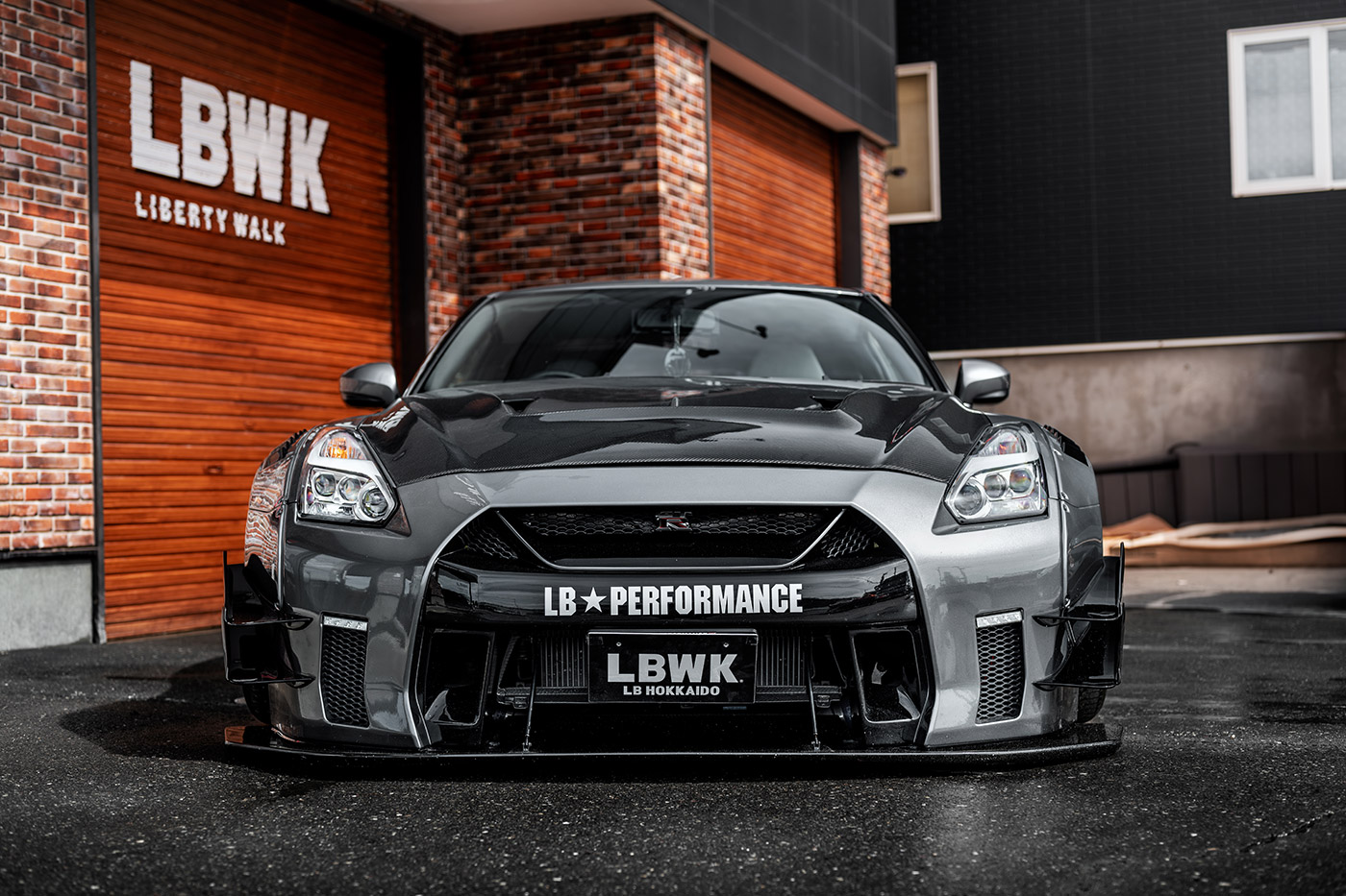 LB-WORKS-NISSAN-GT-R-R35-type-2-HK_00008