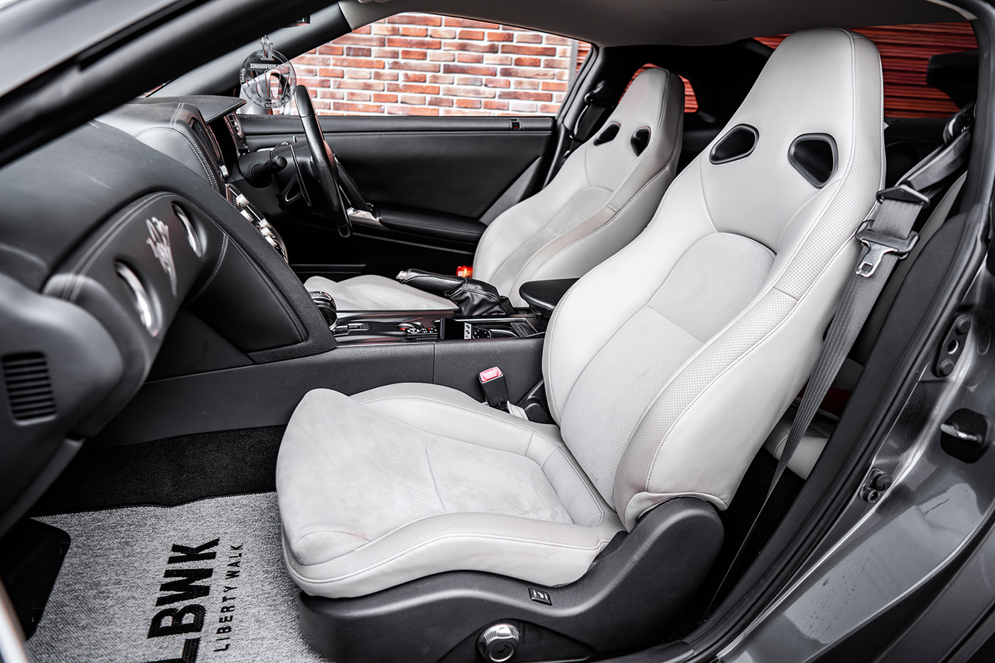 LB-WORKS-NISSAN-GT-R-R35-type-2-HK_In_00034