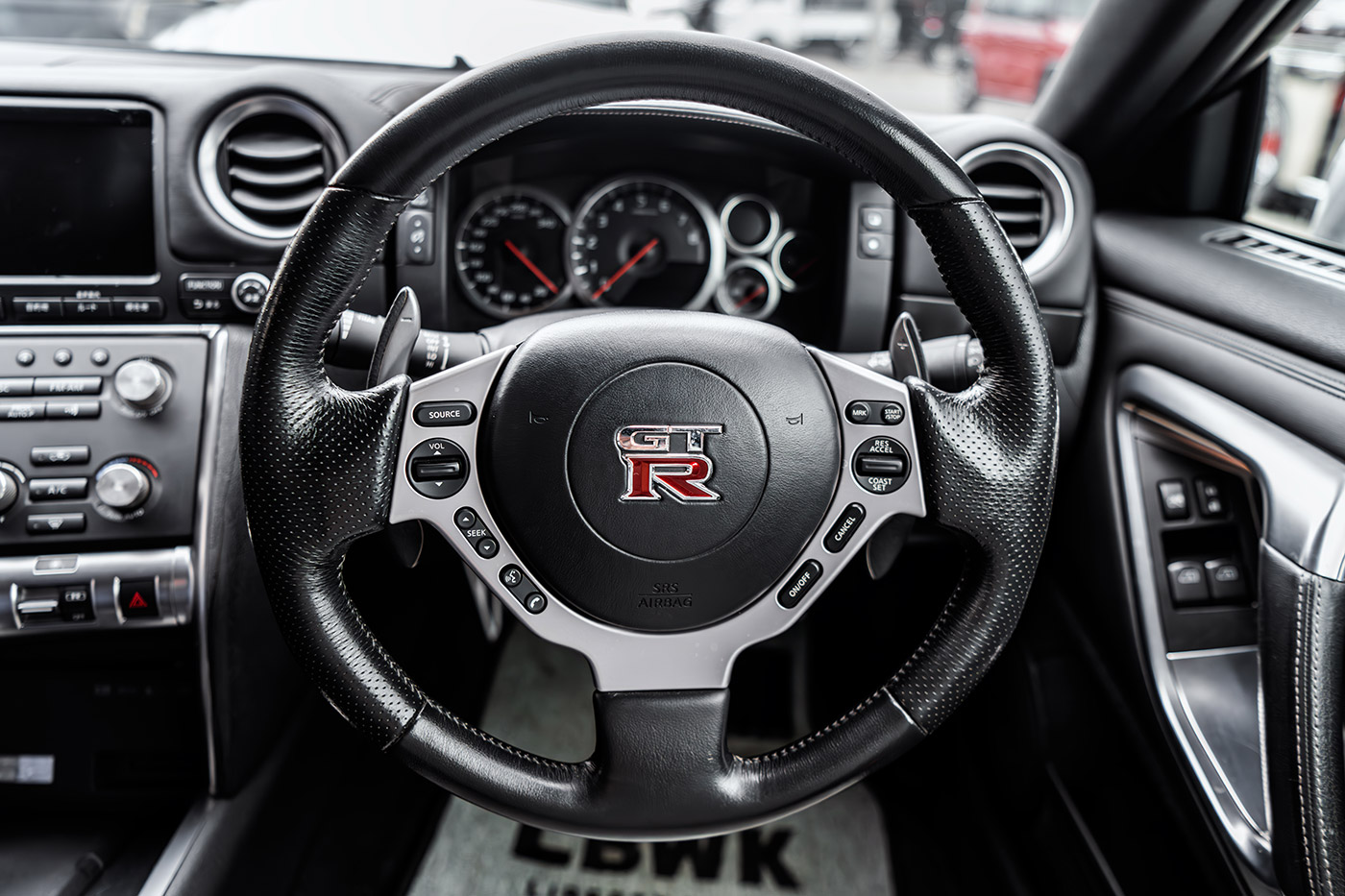 LB-WORKS-NISSAN-GT-R-R35-type-2-HK_In_00041