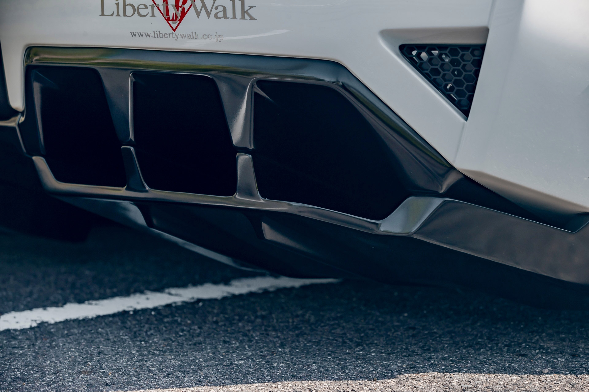 Lamborghini-MURCIELAGO00024