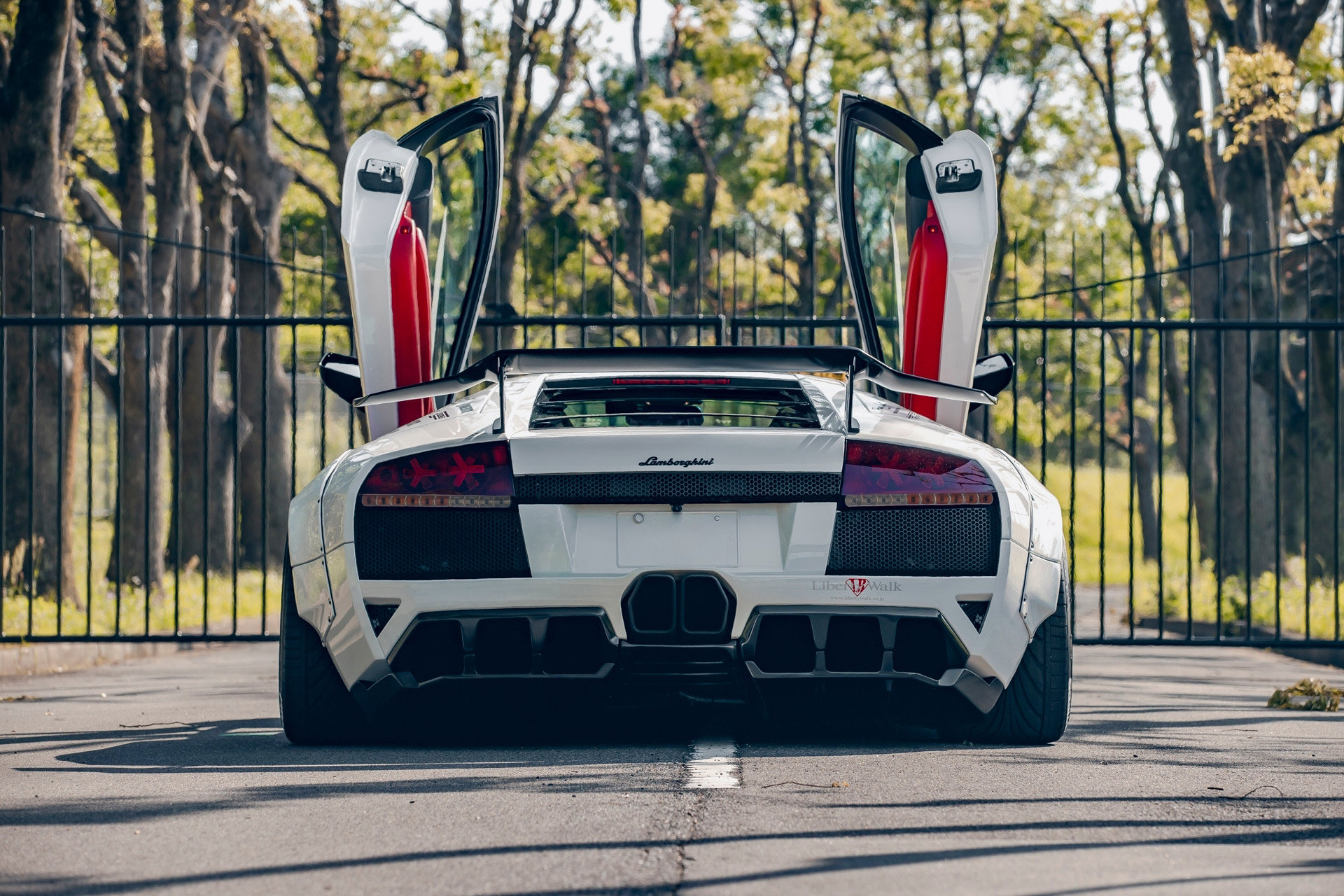 Lamborghini-MURCIELAGO00040