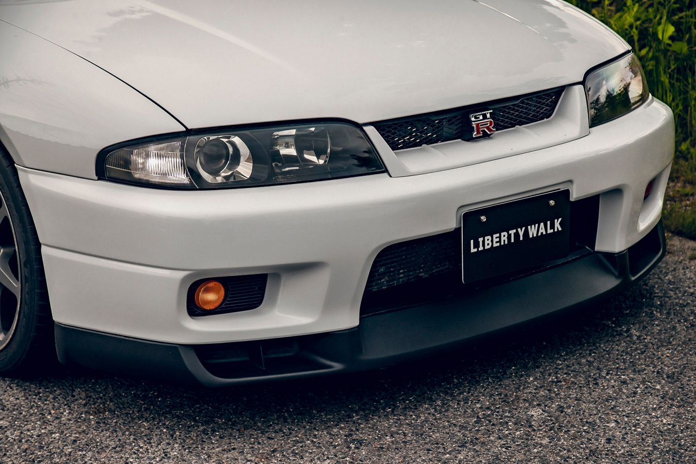 NISSAN-SKYLINE-R33-GT-R00041