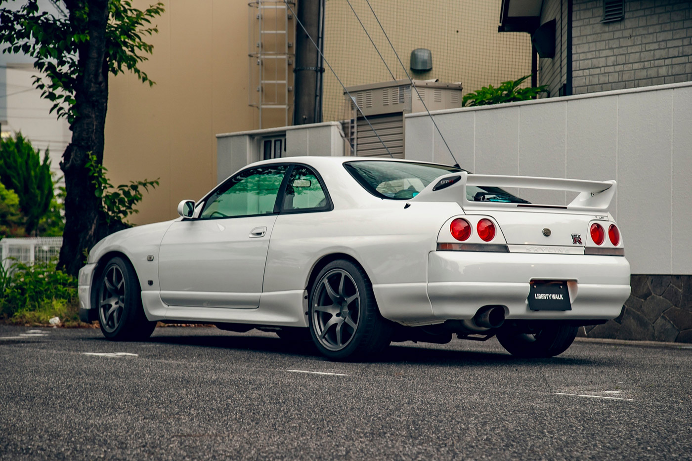 NISSAN-SKYLINE-R33-GT-R00045