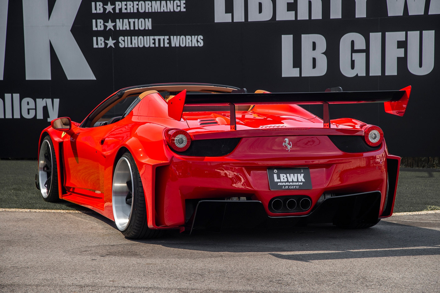 LB-Silhouette-WORKS-Ferrari-458-GT-00040