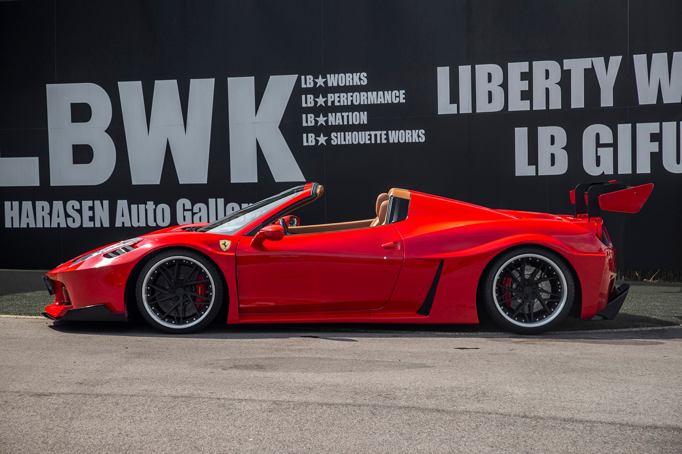 LB-Silhouette-WORKS-Ferrari-458-GT-00041
