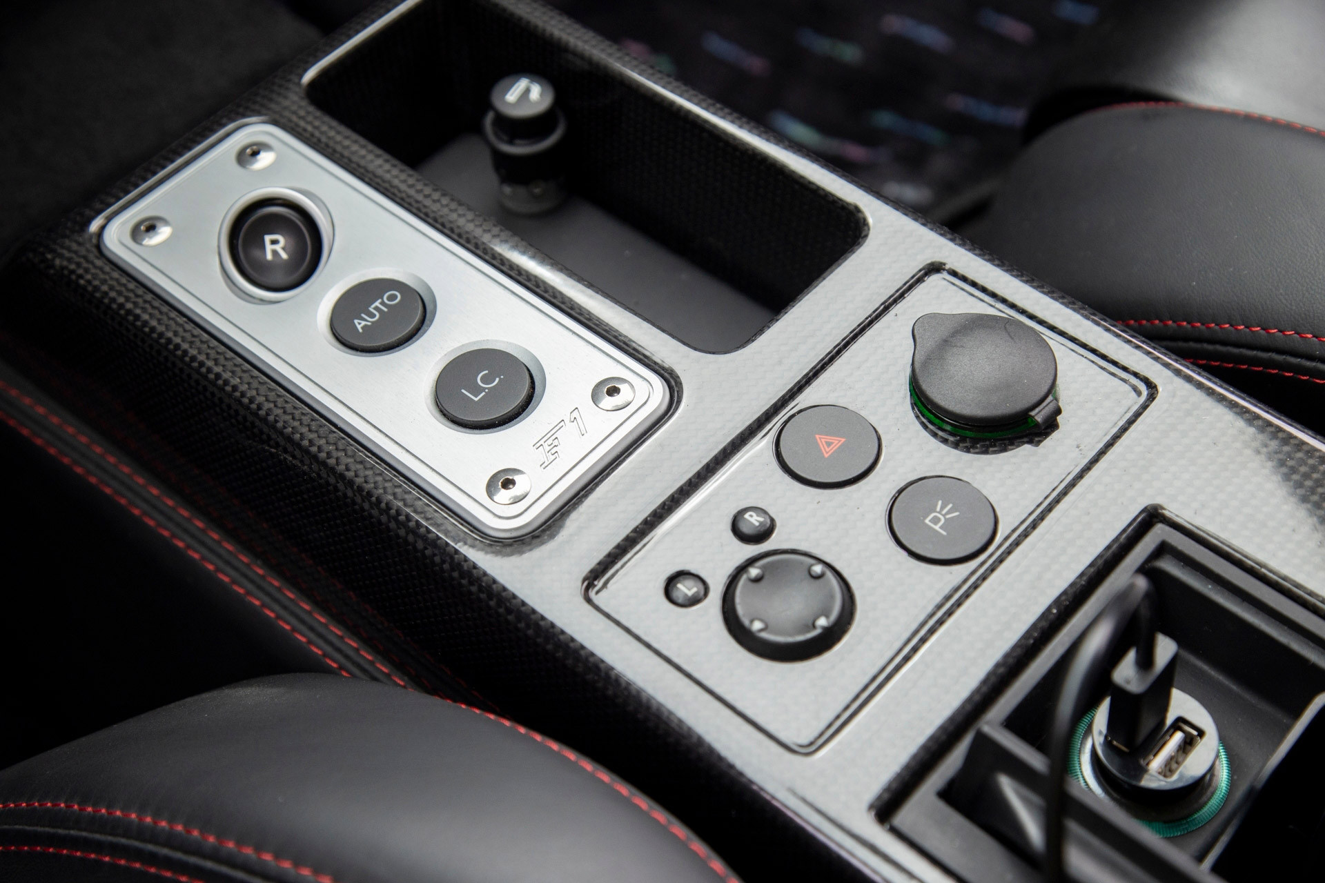 LB-WORKS-FERRARI-F43010