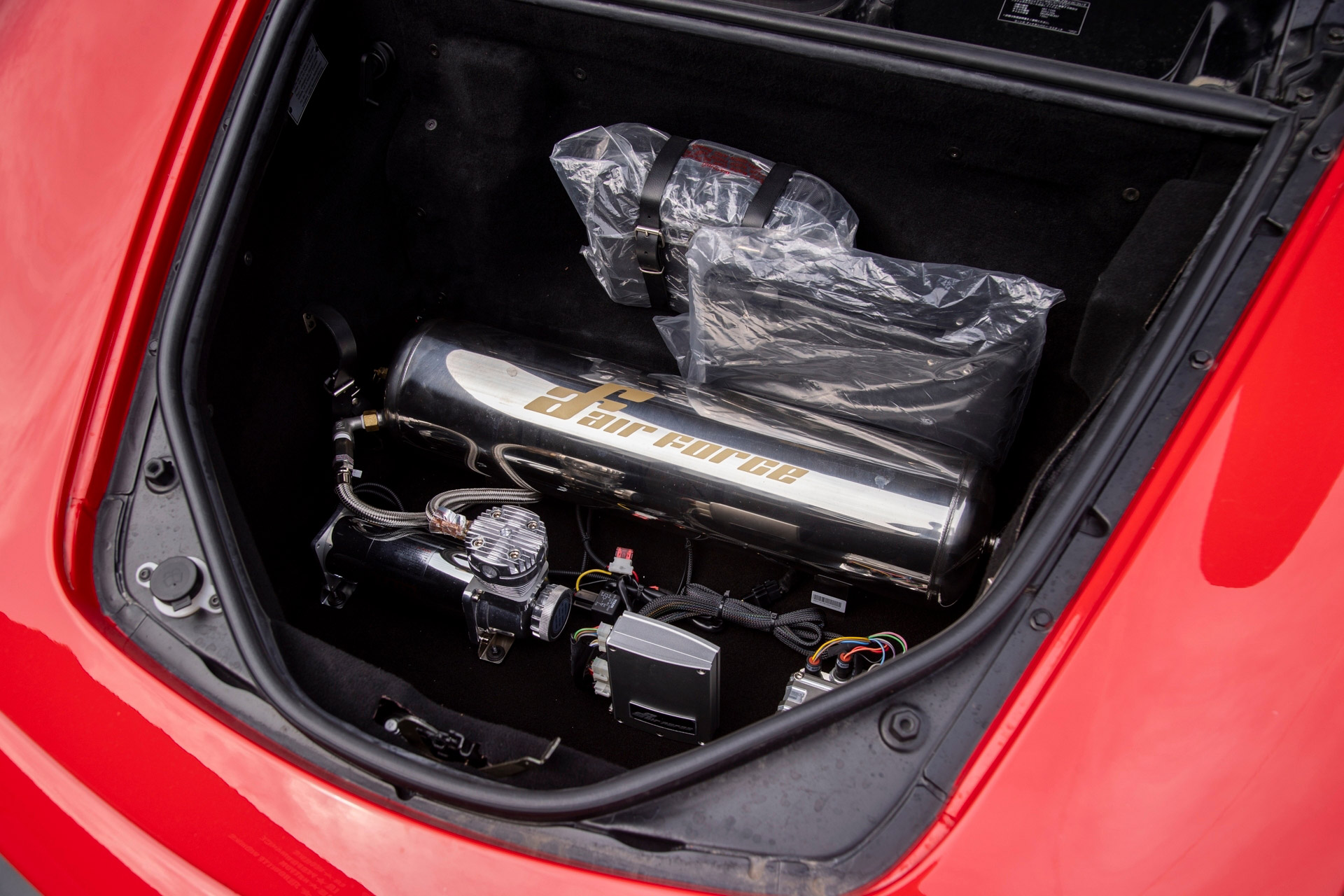 LB-WORKS-FERRARI-F4302