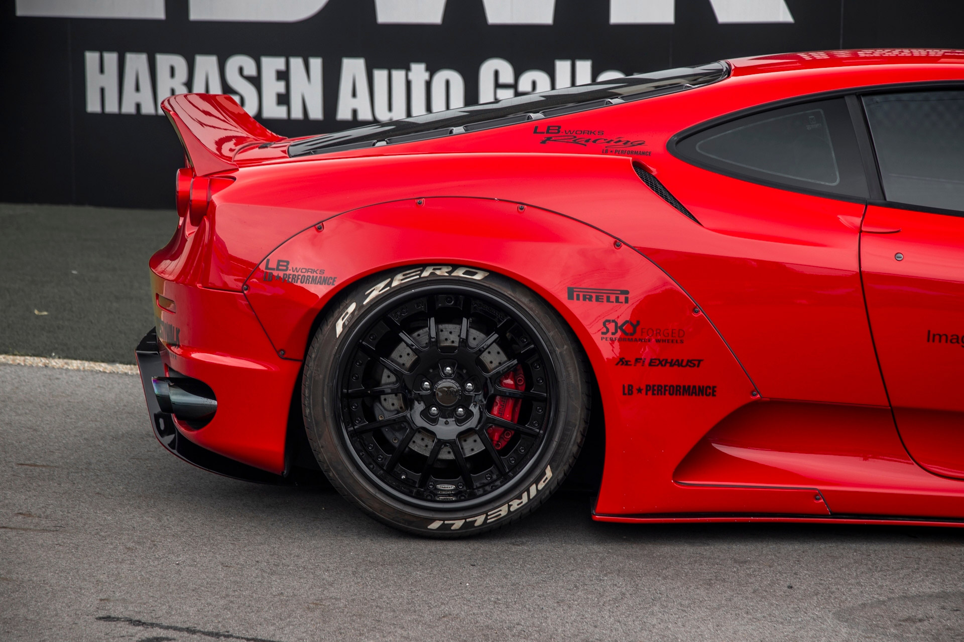 LB-WORKS-FERRARI-F43026