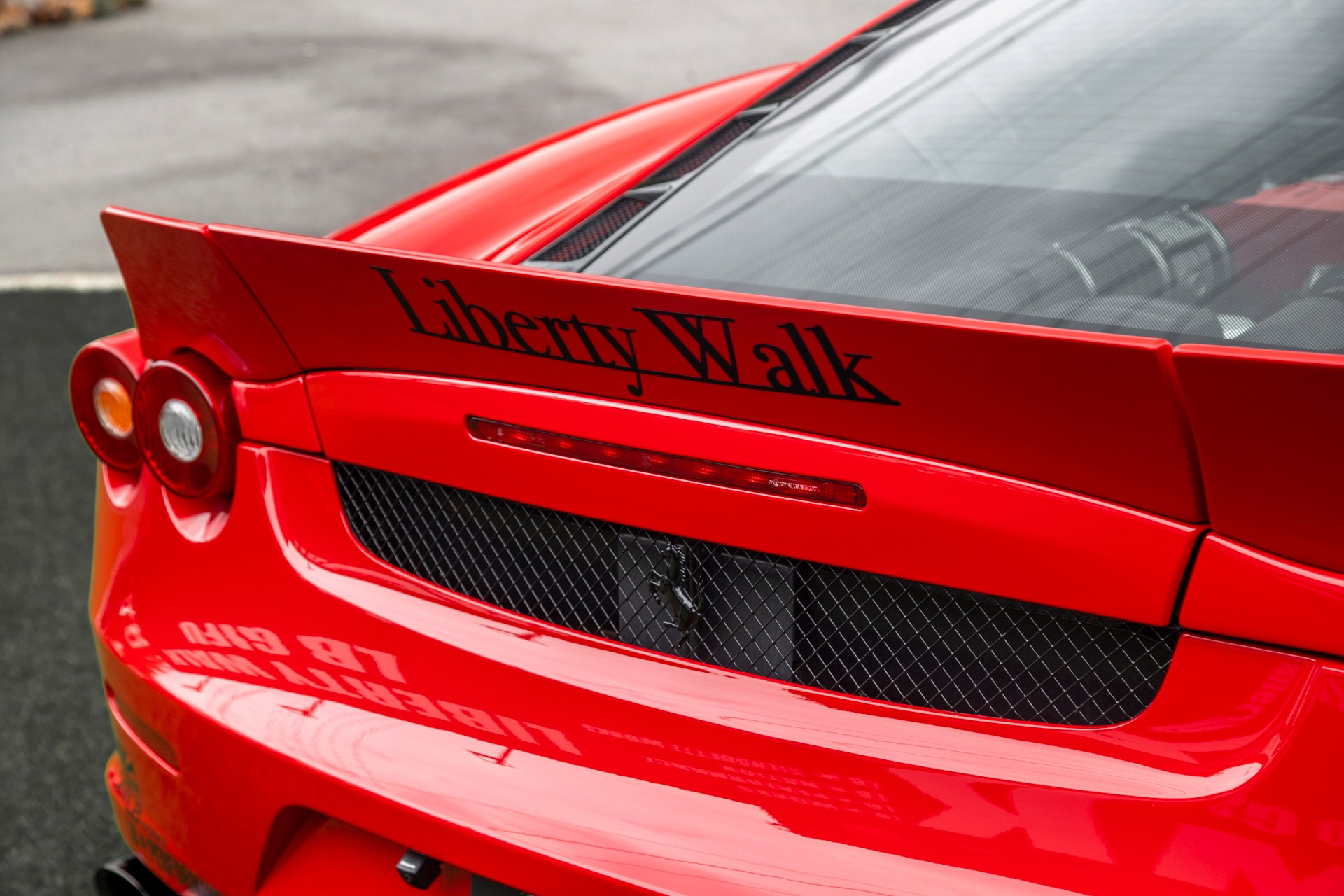 LB-WORKS-FERRARI-F43030