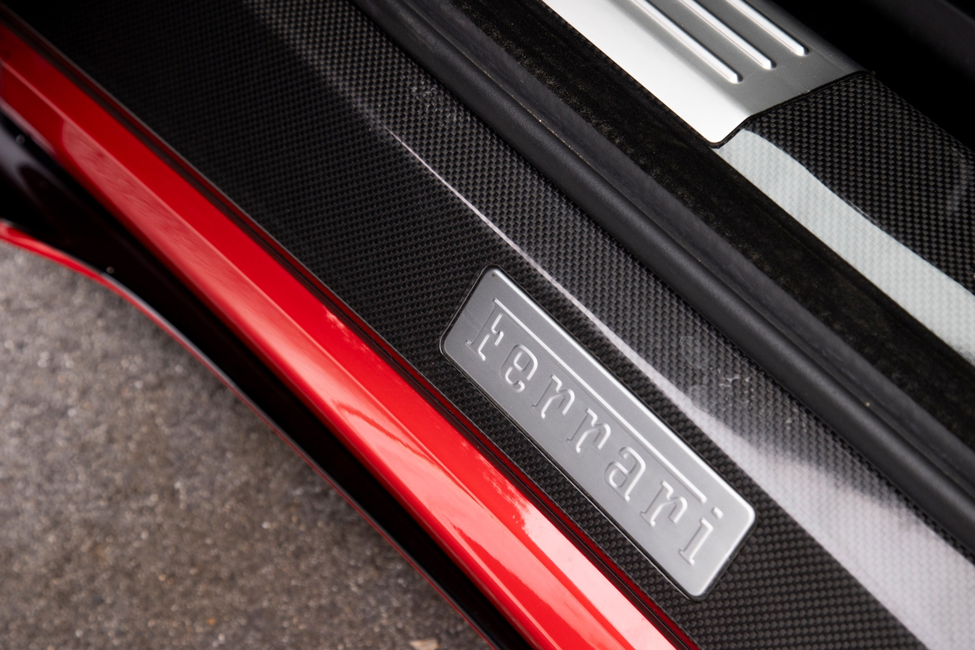 LB-WORKS-FERRARI-F4304