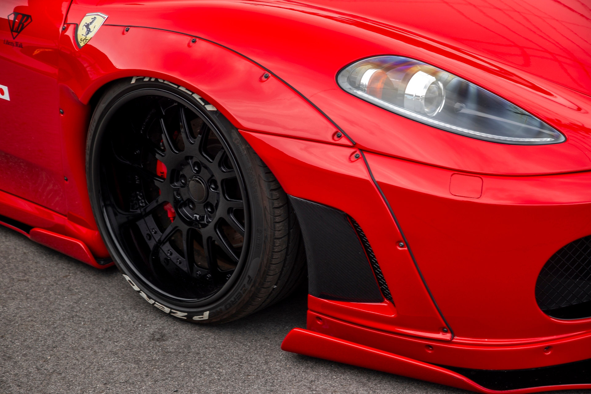 LB-WORKS-FERRARI-F43040