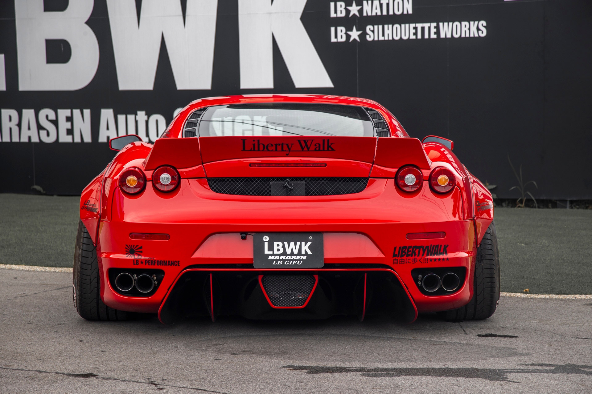 LB-WORKS-FERRARI-F43048
