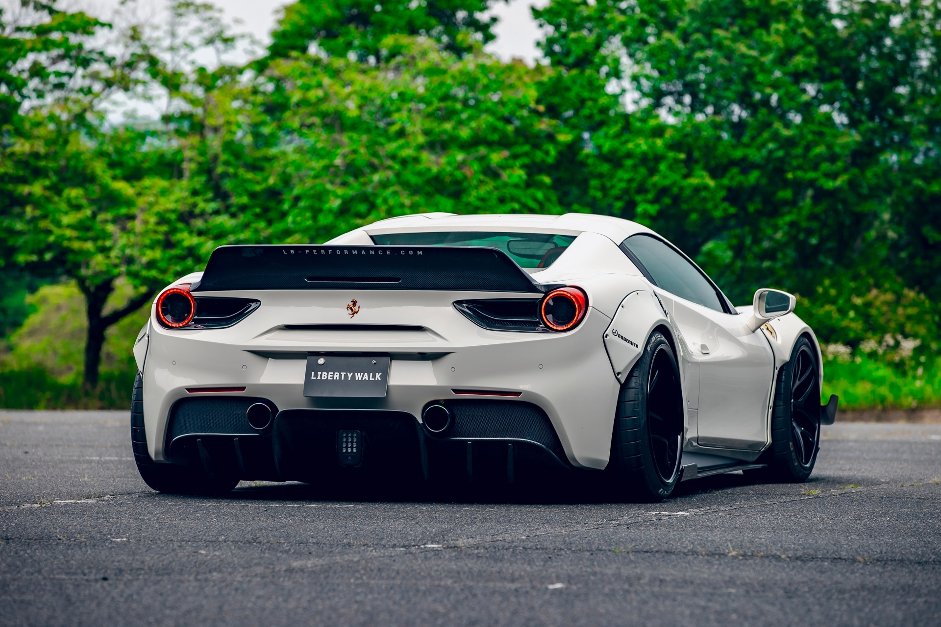LB-WORKS-Ferrari-488-Full-Complete46