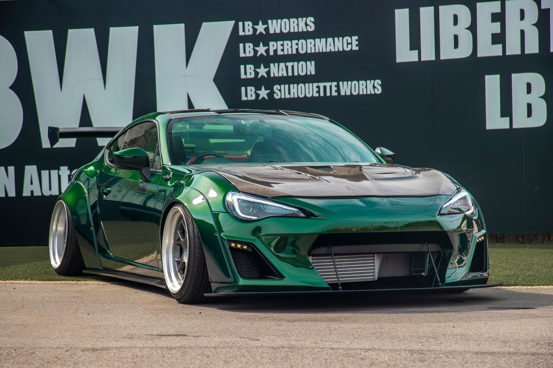 LB-WORKS-TOYOTA-86