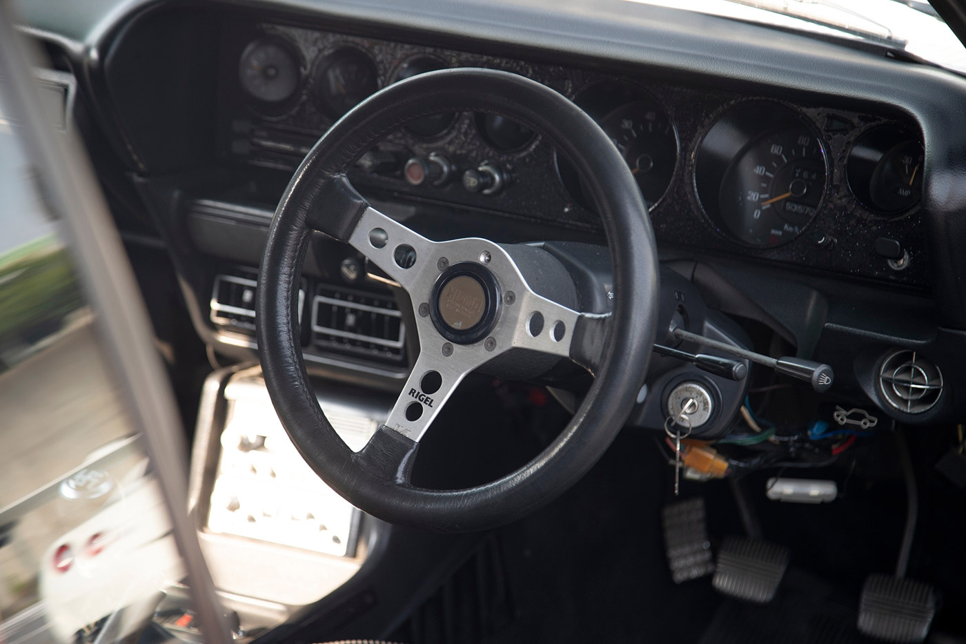 NISSAN-SKYLINE-C110-2000GTX-“ken&merry”00023