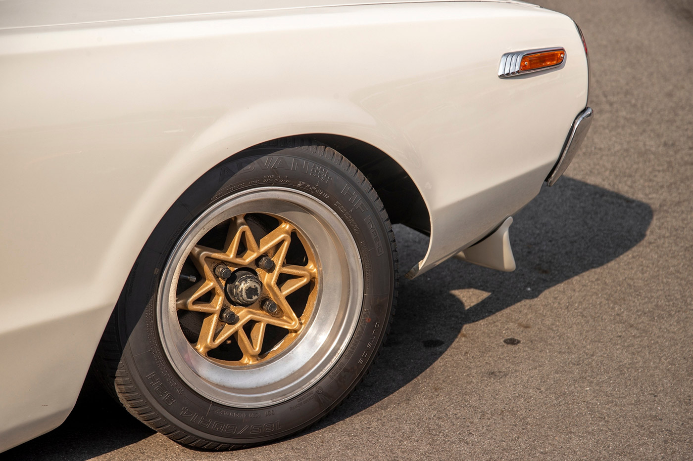NISSAN-SKYLINE-C110-2000GTX-“ken&merry”00026