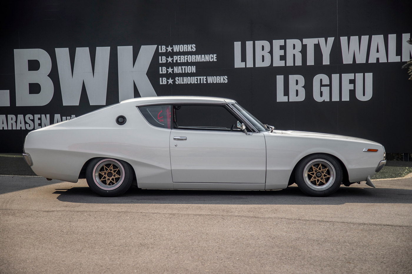 NISSAN-SKYLINE-C110-2000GTX-“ken&merry”00037