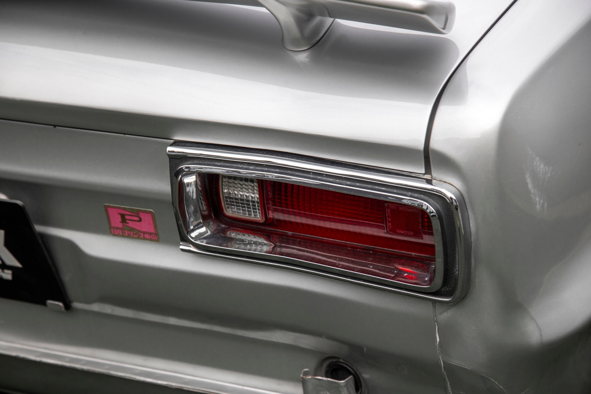 NISSAN-SKYLINE-“HAKOSUKA”-ハコスカ-4D-Works-Style34