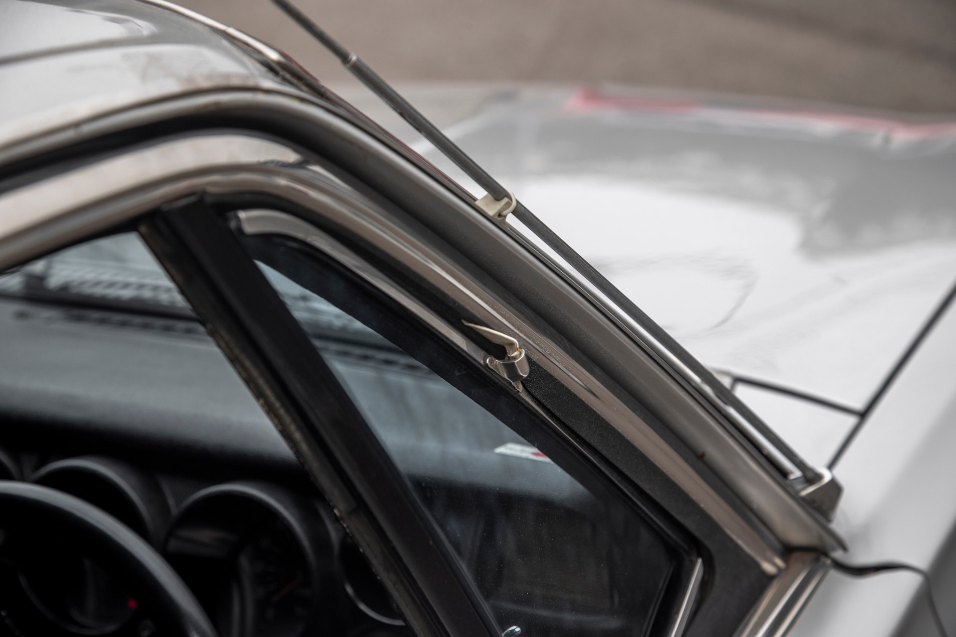NISSAN-SKYLINE-“HAKOSUKA”-ハコスカ-4D-Works-Style40