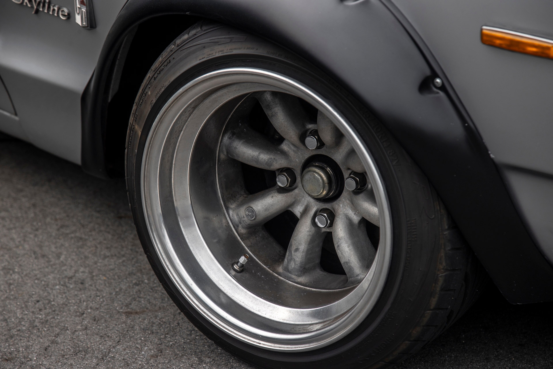NISSAN-SKYLINE-“HAKOSUKA”-ハコスカ-4D-Works-Style43