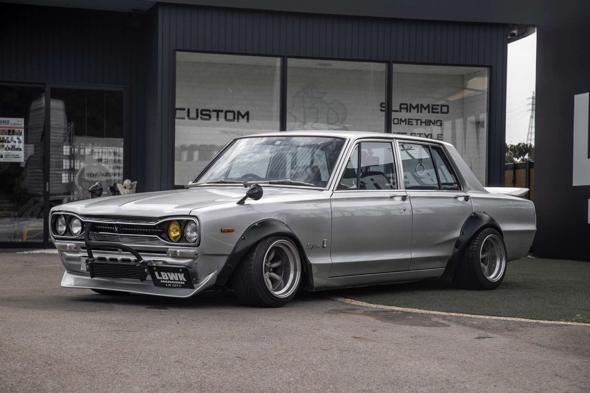 NISSAN-SKYLINE-“HAKOSUKA”-ハコスカ-4D-Works-Style55