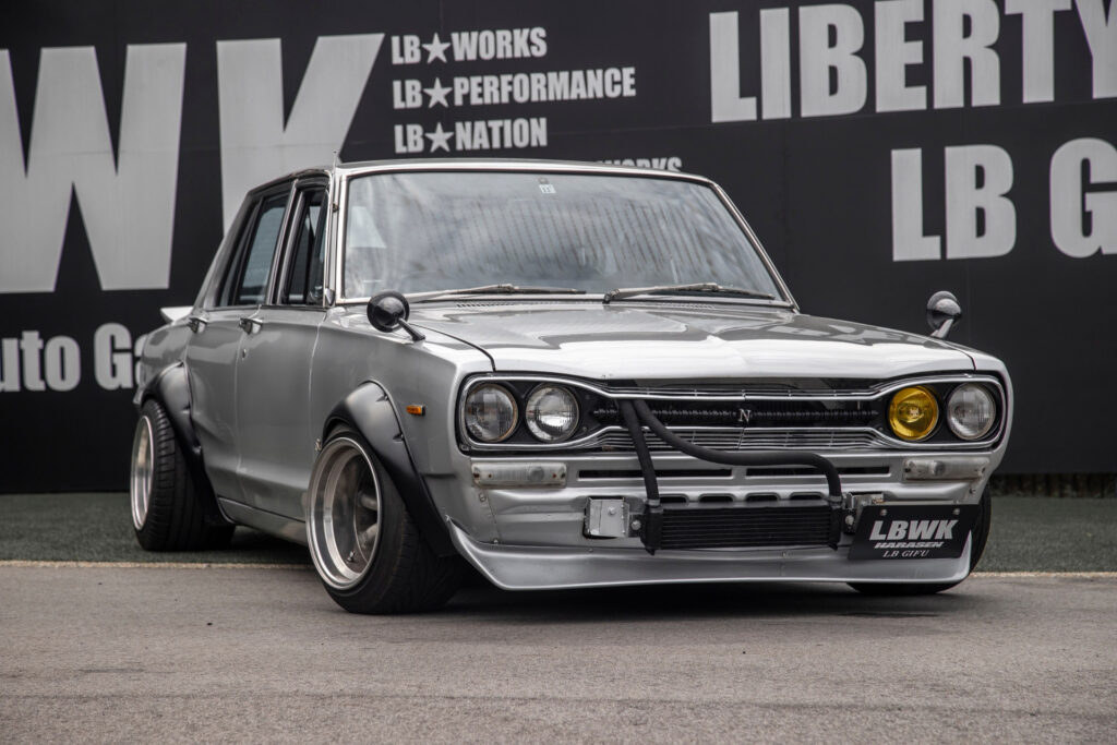 NISSAN-SKYLINE-“HAKOSUKA”-ハコスカ-4D-Works