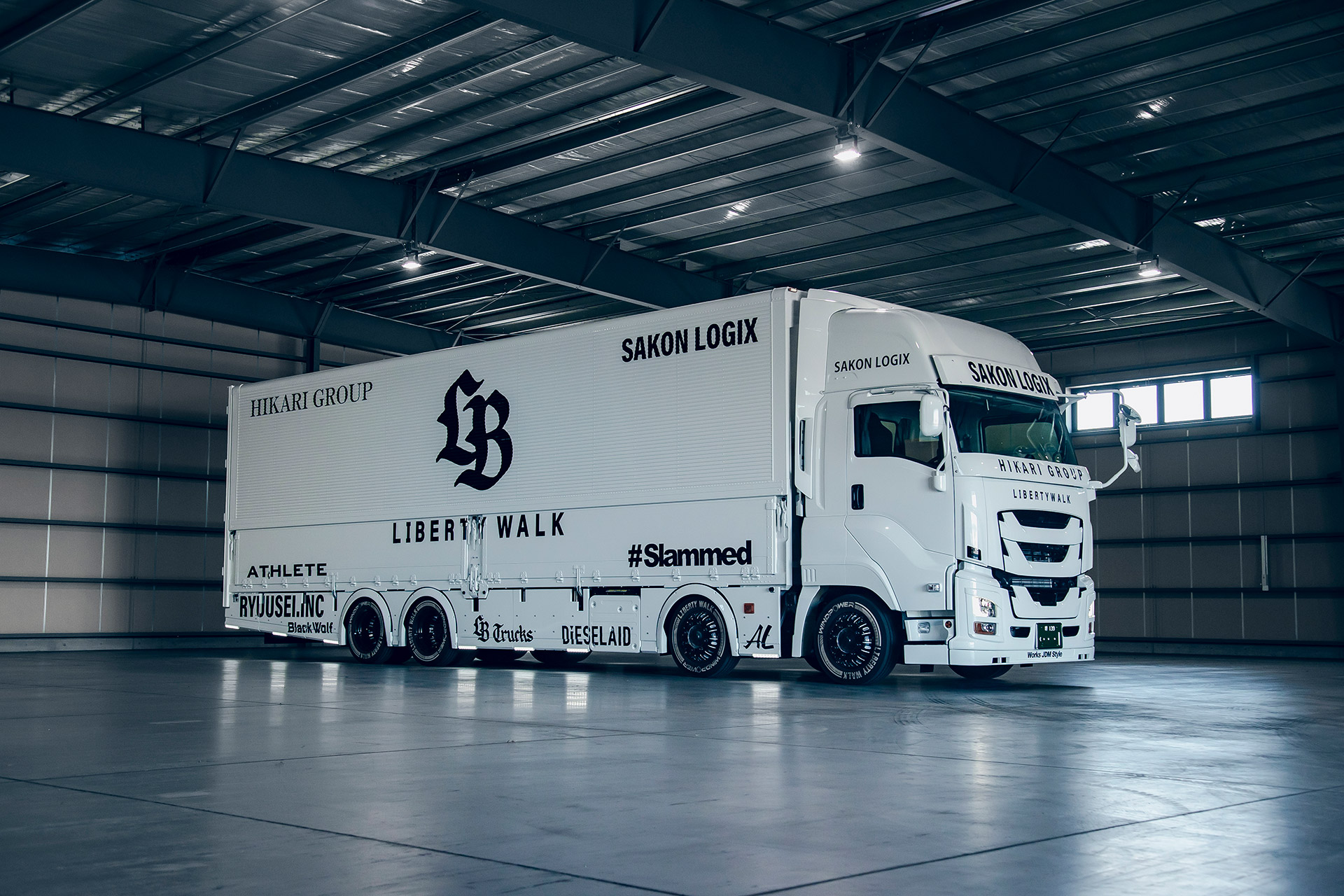 LB-TRUCKS-ISUZU-GIGA-BODY-KIT00002