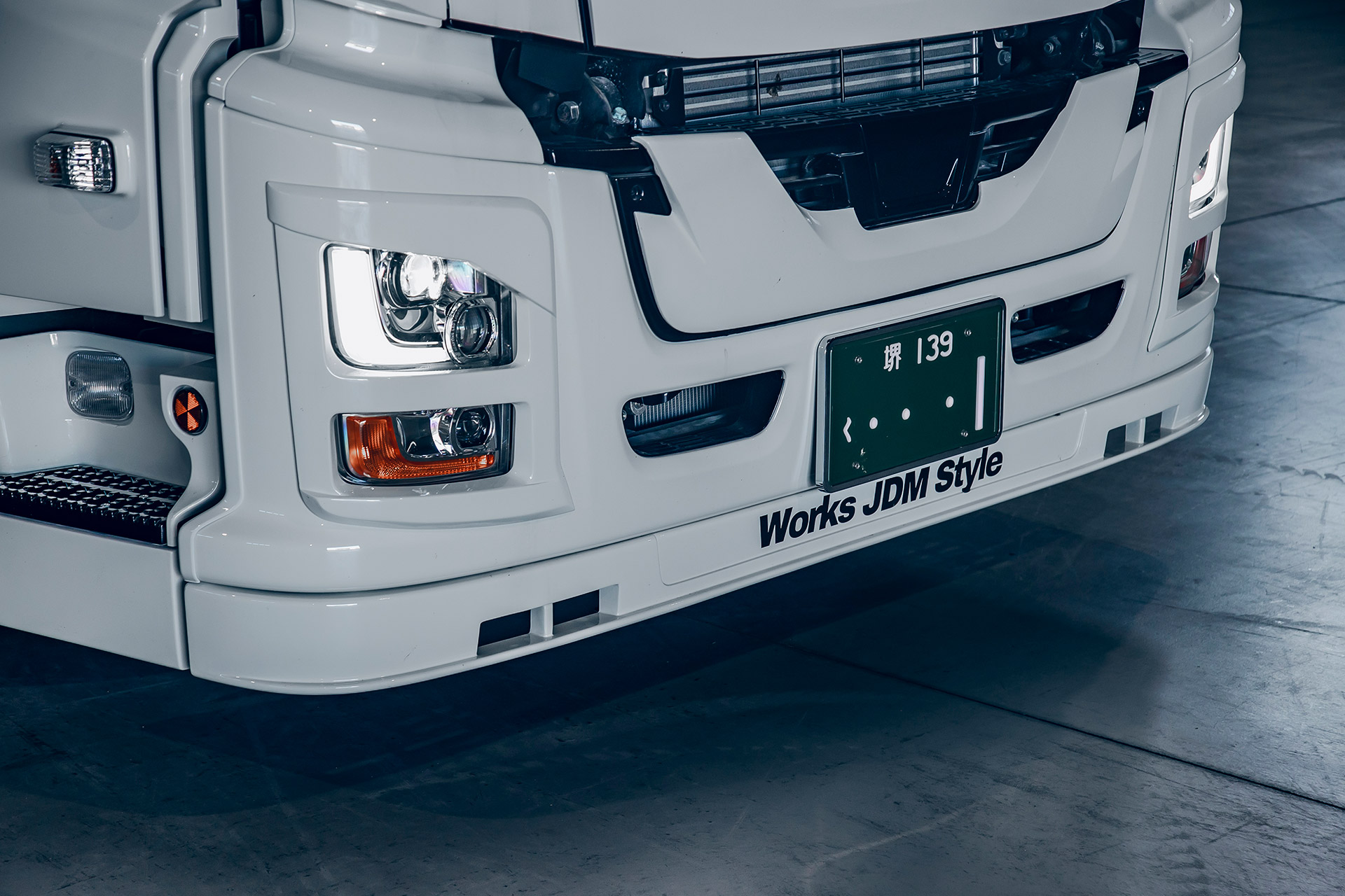 LB-TRUCKS-ISUZU-GIGA-Body-kit00006