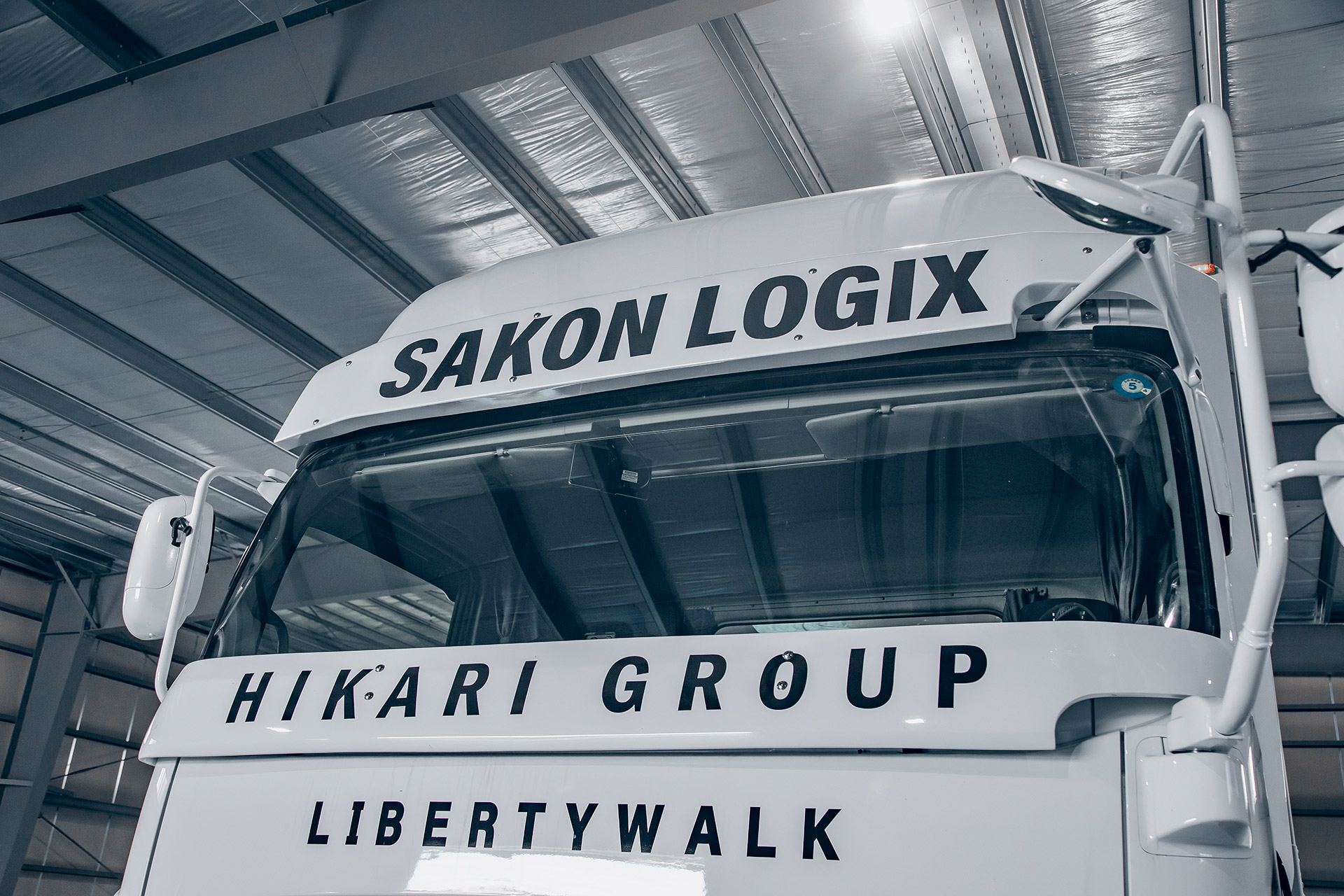 LB-TRUCKS-ISUZU-GIGA-Body-kit00011
