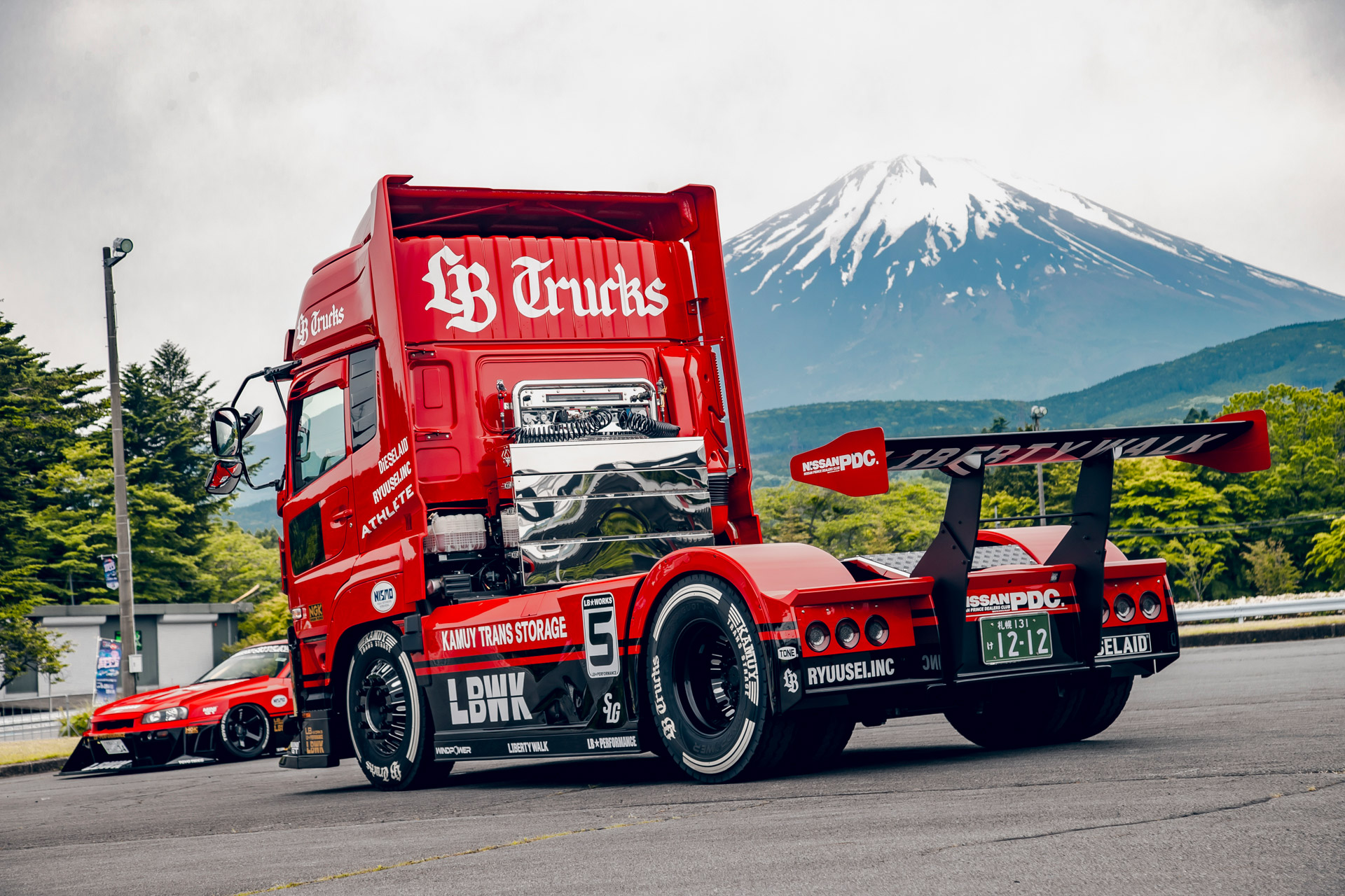 LB-TRUCKS-UD-QUON-Body-Kit00002