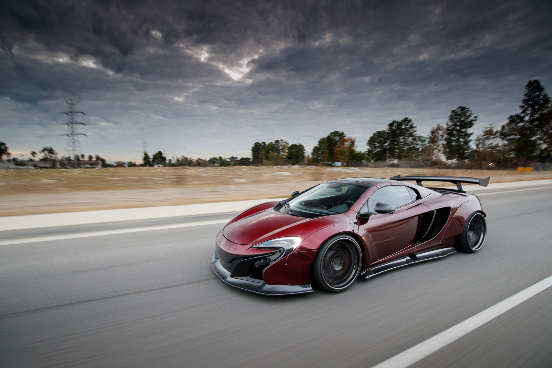 LB-WORKS Mclaren 650S : MP4-12c19
