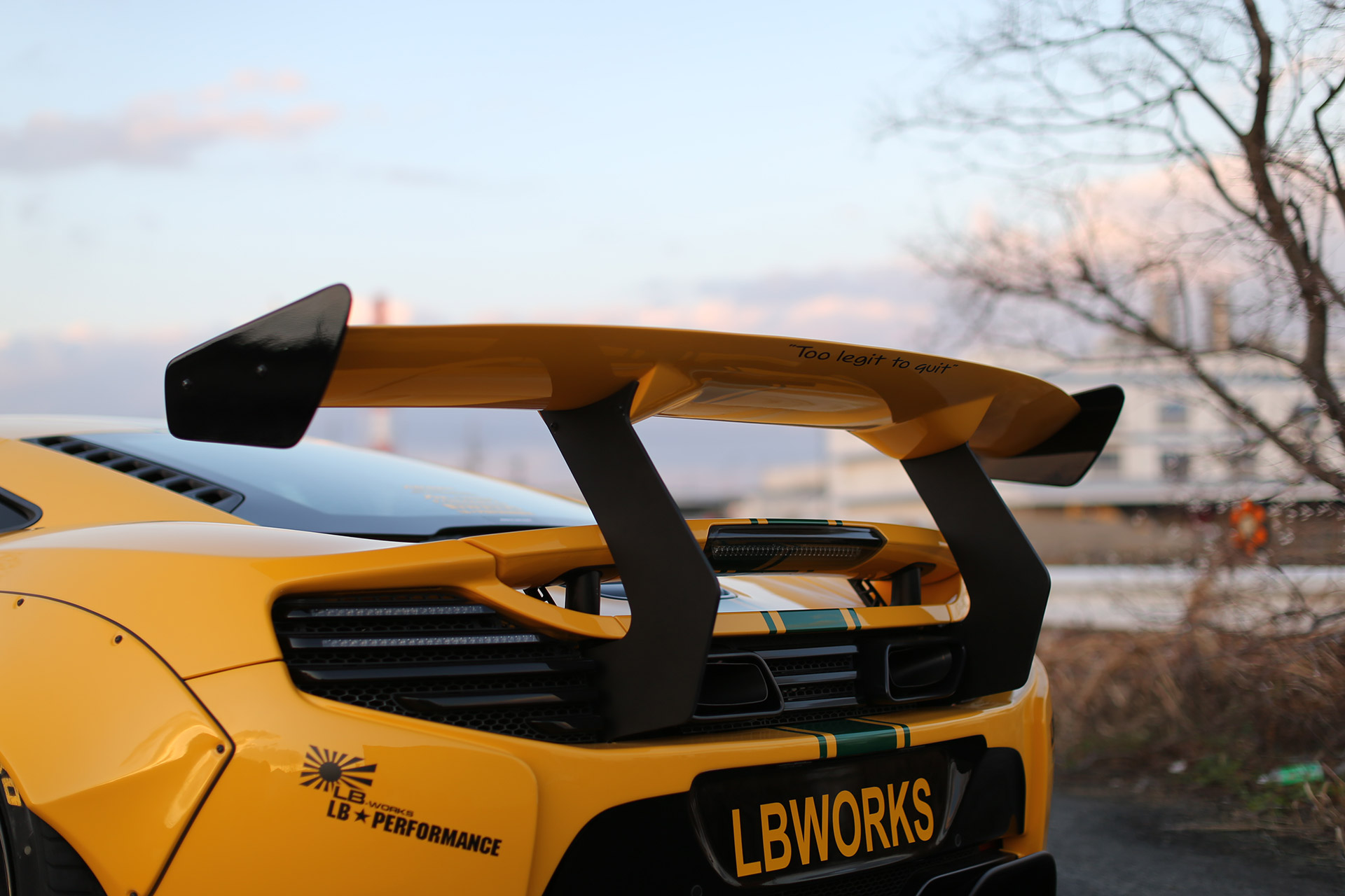 LB-WORKS Mclaren 650S : MP4-12c6