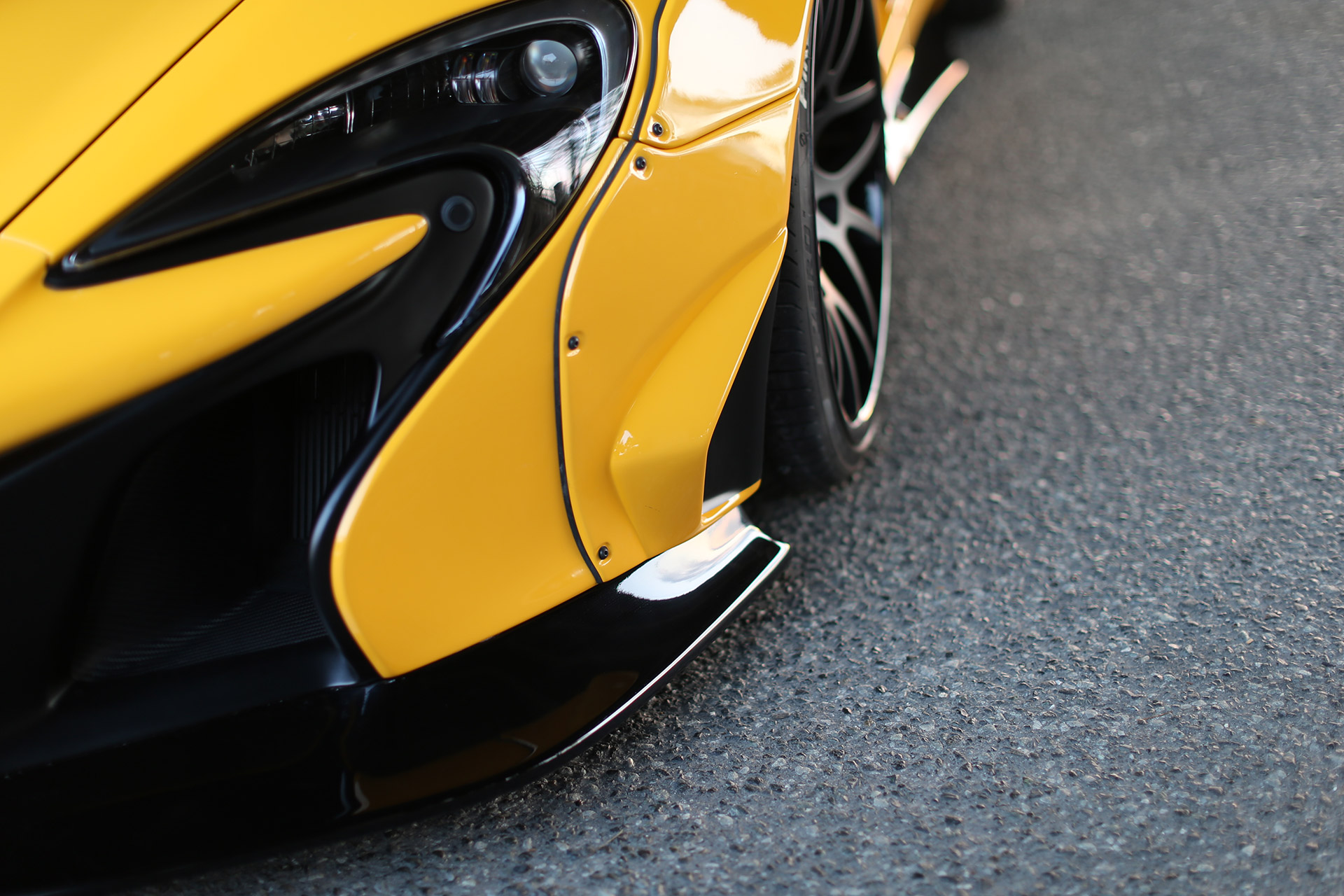 LB-WORKS Mclaren 650S : MP4-12c8