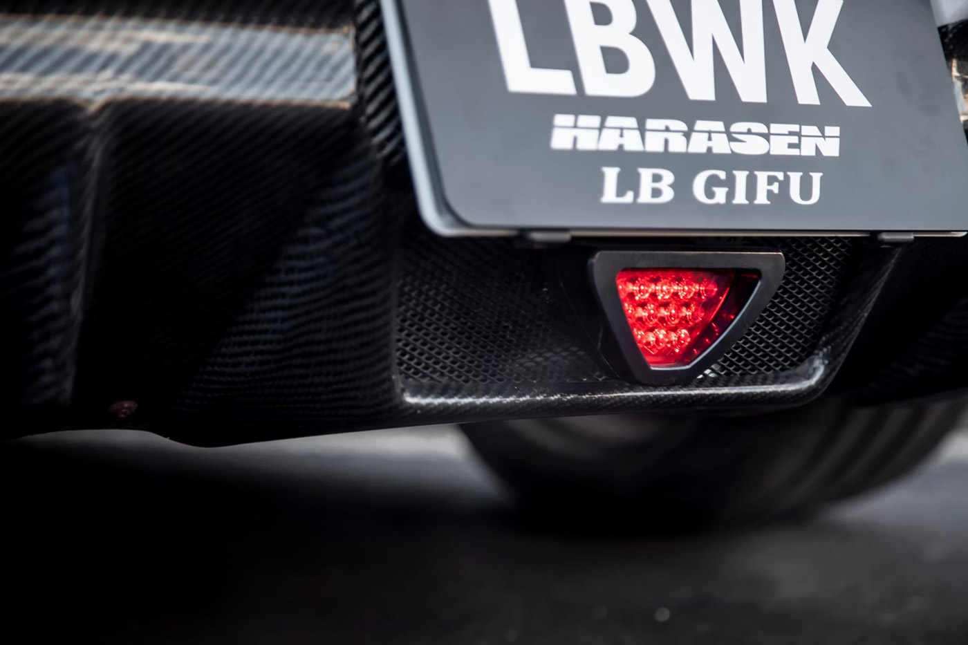 LB-WORKS-NISSAN-V36-SKYLINE-type-SP00020