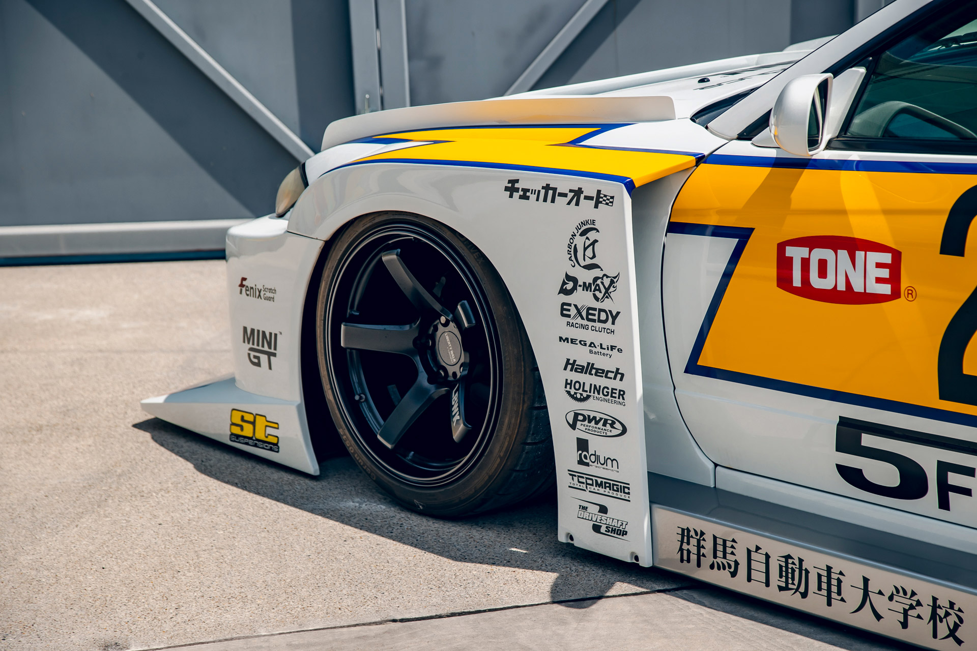 LB-Super-Silhouette-S15-SILVIA00003