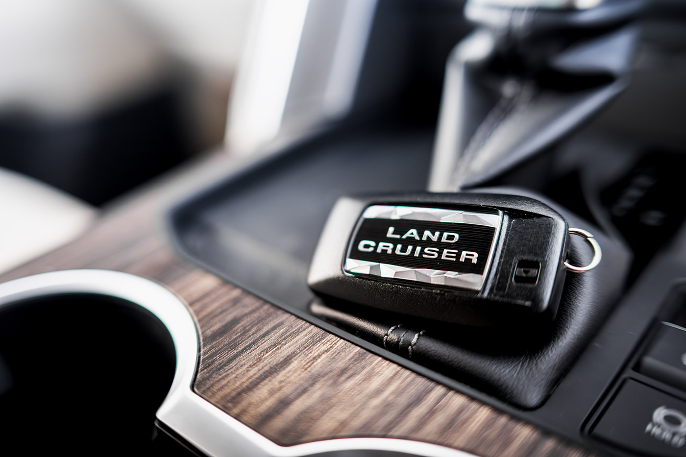 LB-WORKS-TOYOTA-LAND-CRUISER-30000001
