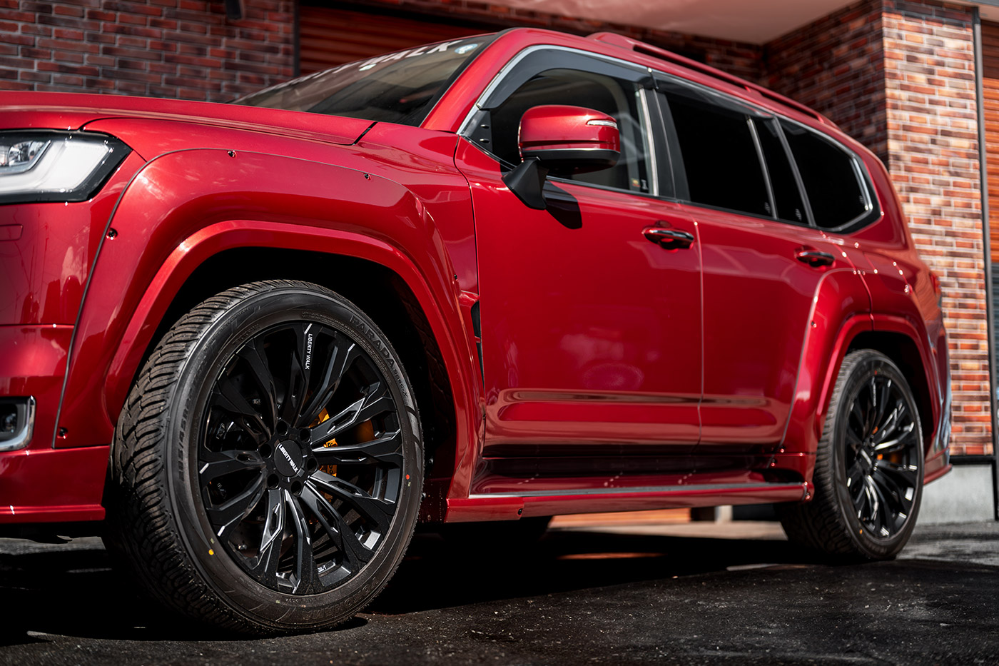 LB-WORKS-TOYOTA-LAND-CRUISER-30000018