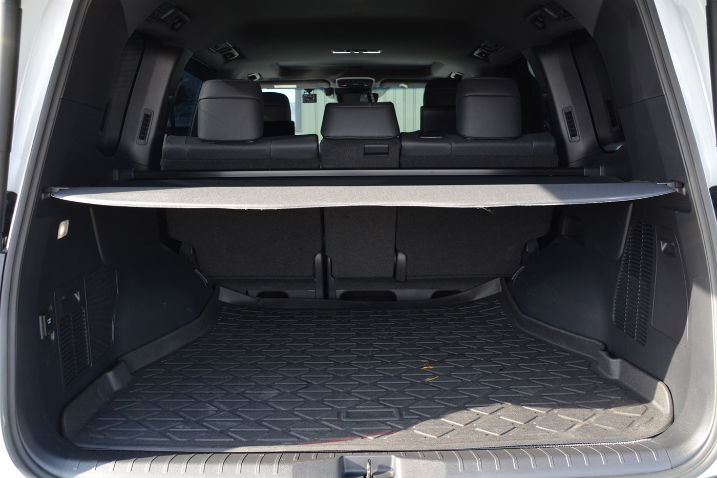 LB-WORKS-TOYOTA-LAND-CRUISER-30000040