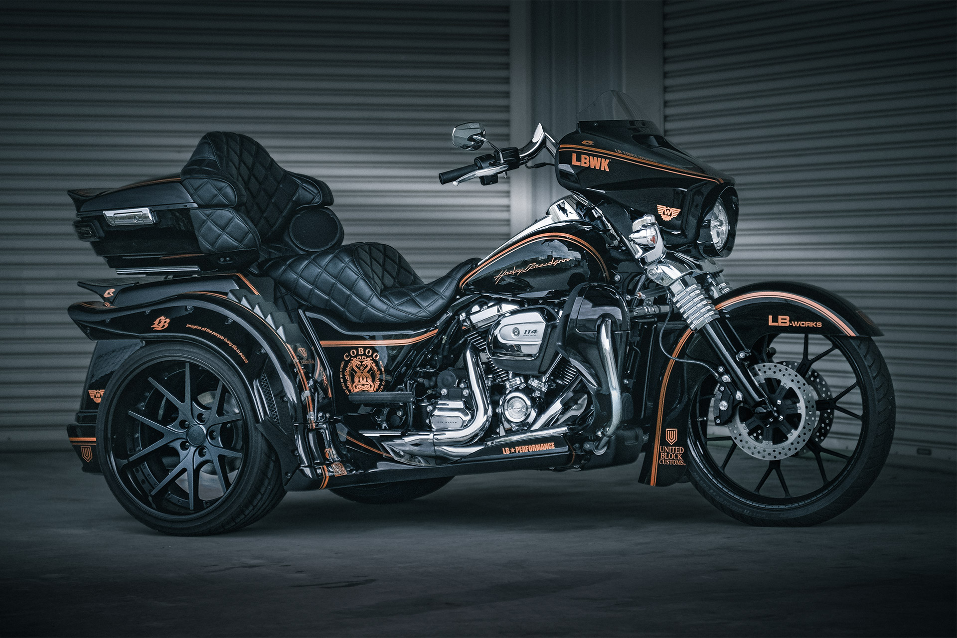 H-D TRI GLIDE ULTRA9