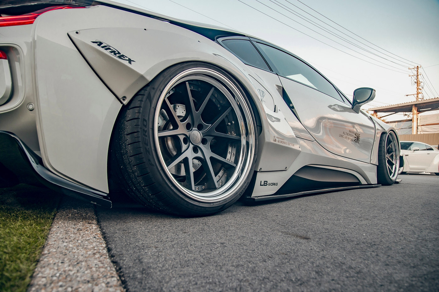 LB-WORKS-BMW-i800021