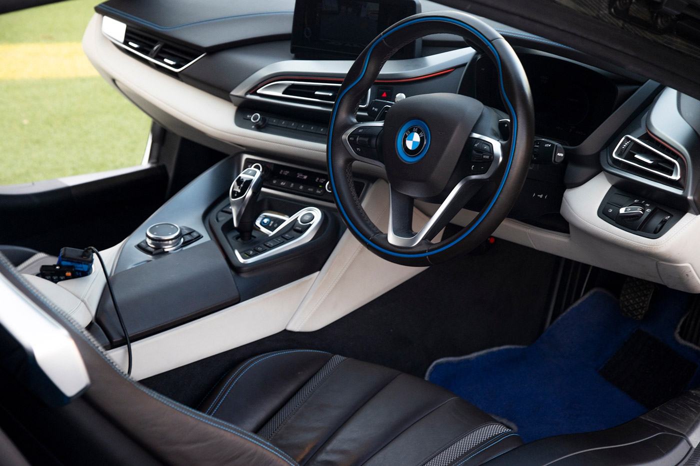 LB-WORKS-BMW-i800030