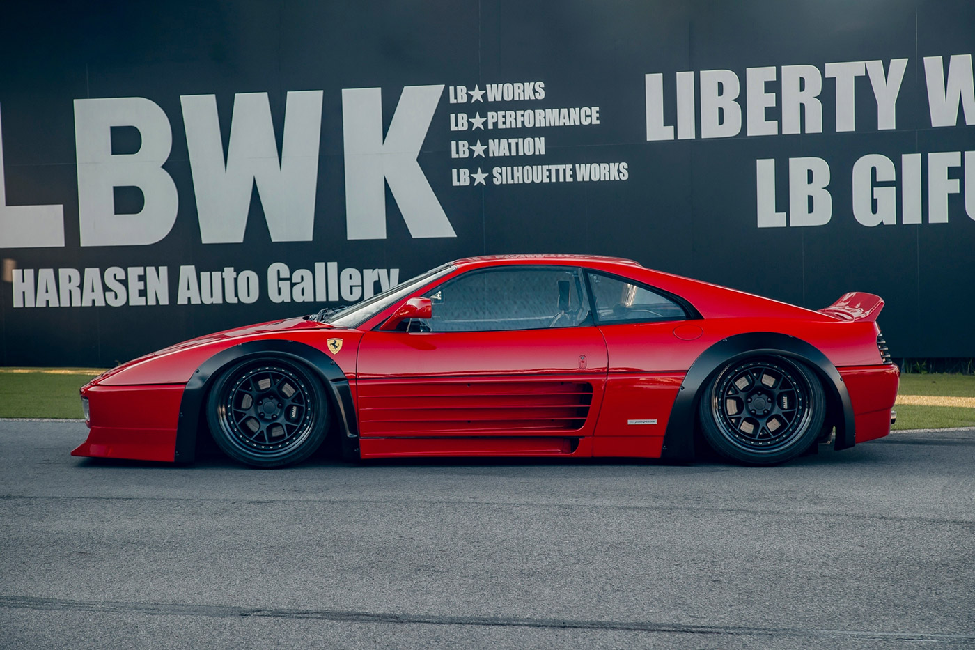 LB-WORKS-Ferrari-348-TB00001