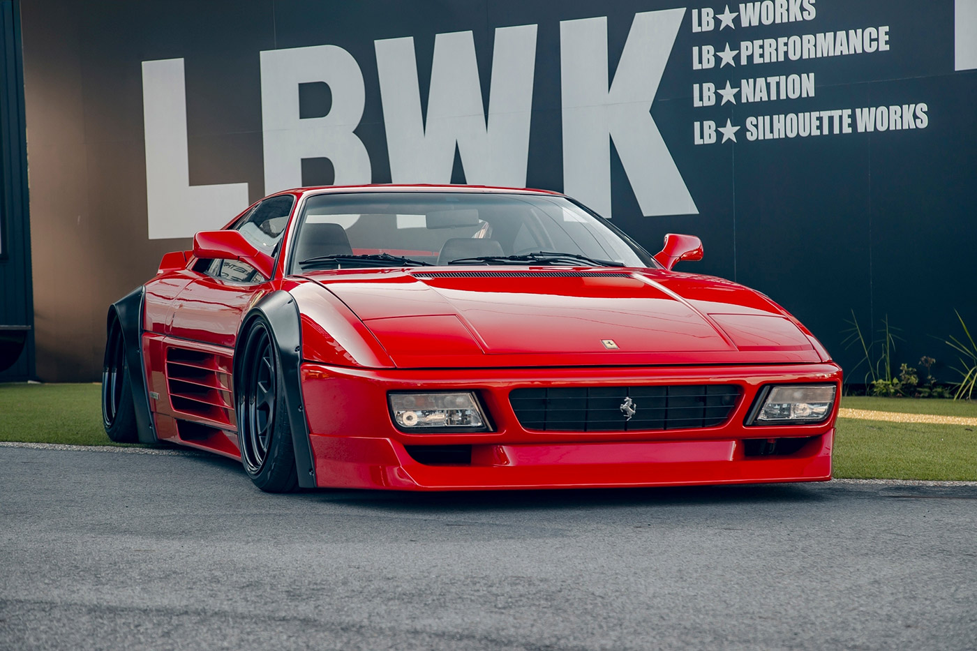 LB-WORKS-Ferrari-348-TB00002