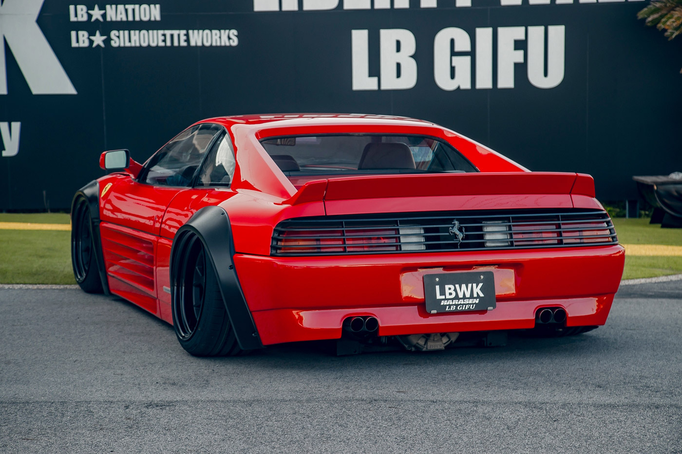 LB-WORKS-Ferrari-348-TB00005