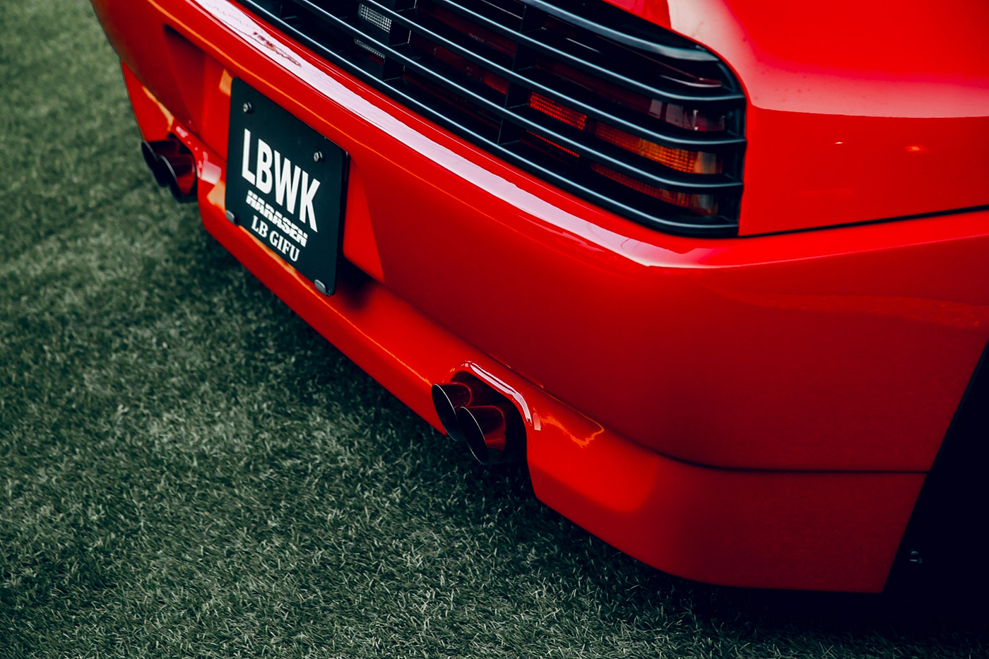 LB-WORKS-Ferrari-348-TB00022