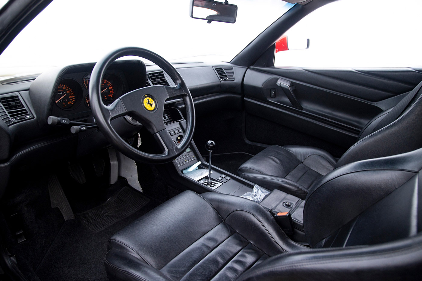 LB-WORKS-Ferrari-348-TB00026