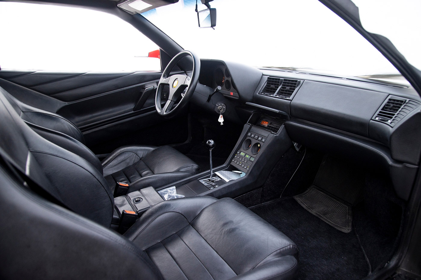 LB-WORKS-Ferrari-348-TB00028