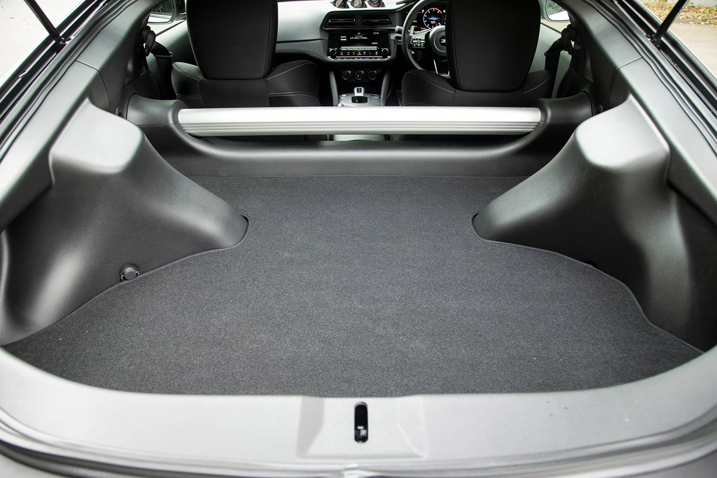 LB-WORKS-NISSAN-Fairlady-Z-RZ34-White00026