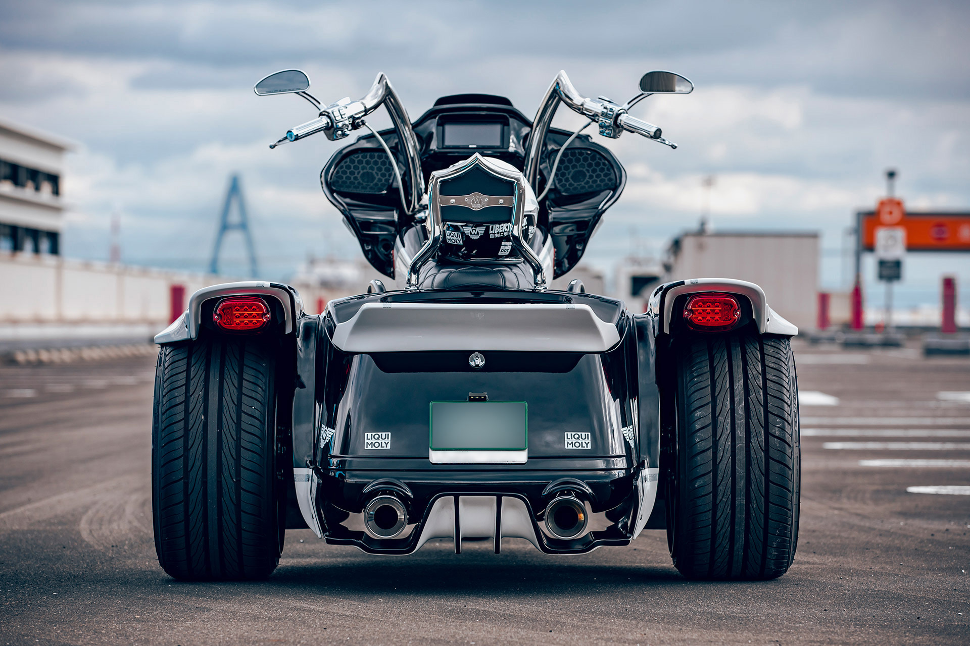RG3-FREEWHEELER00006