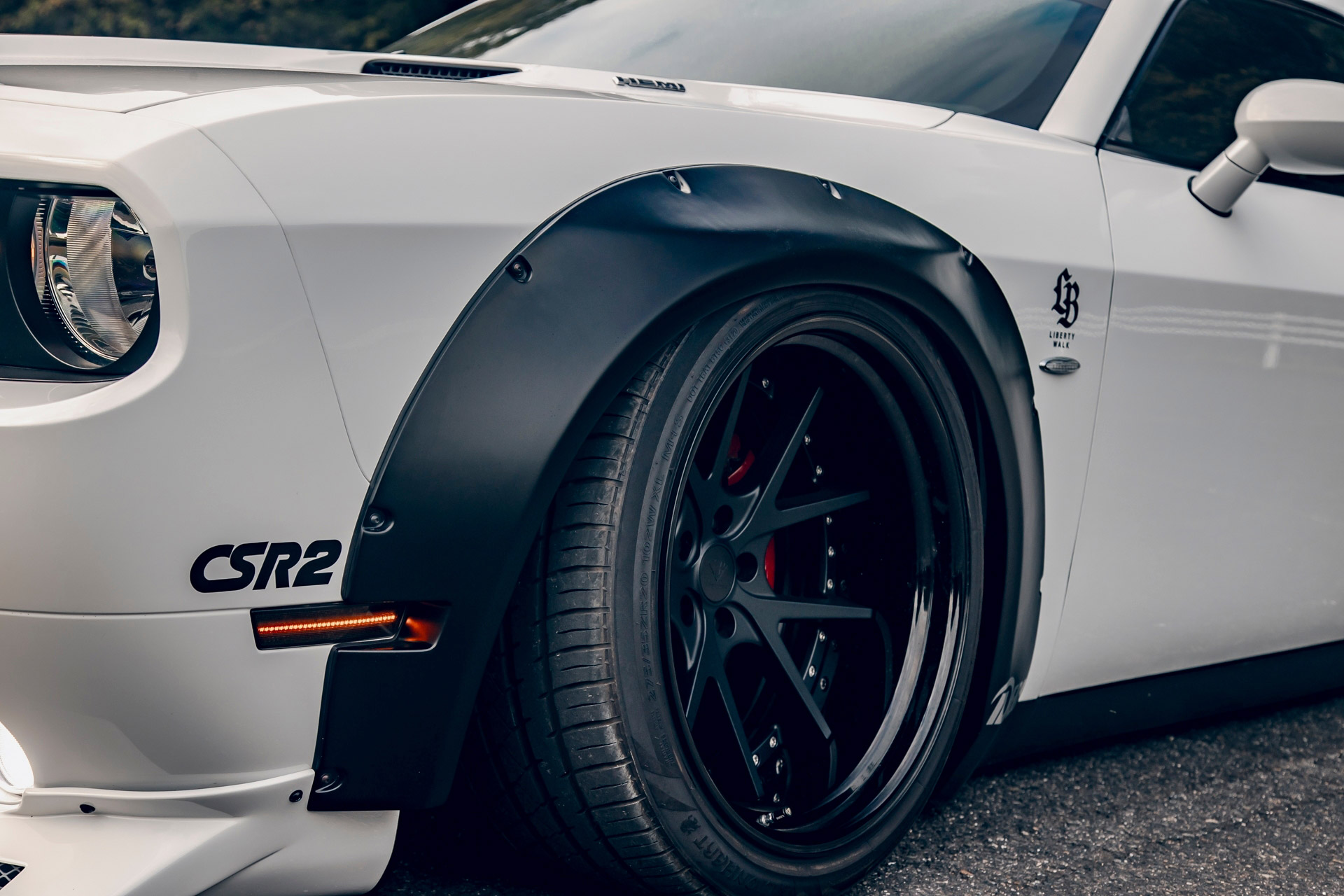LB-WORKS-DODGE-Challenger14